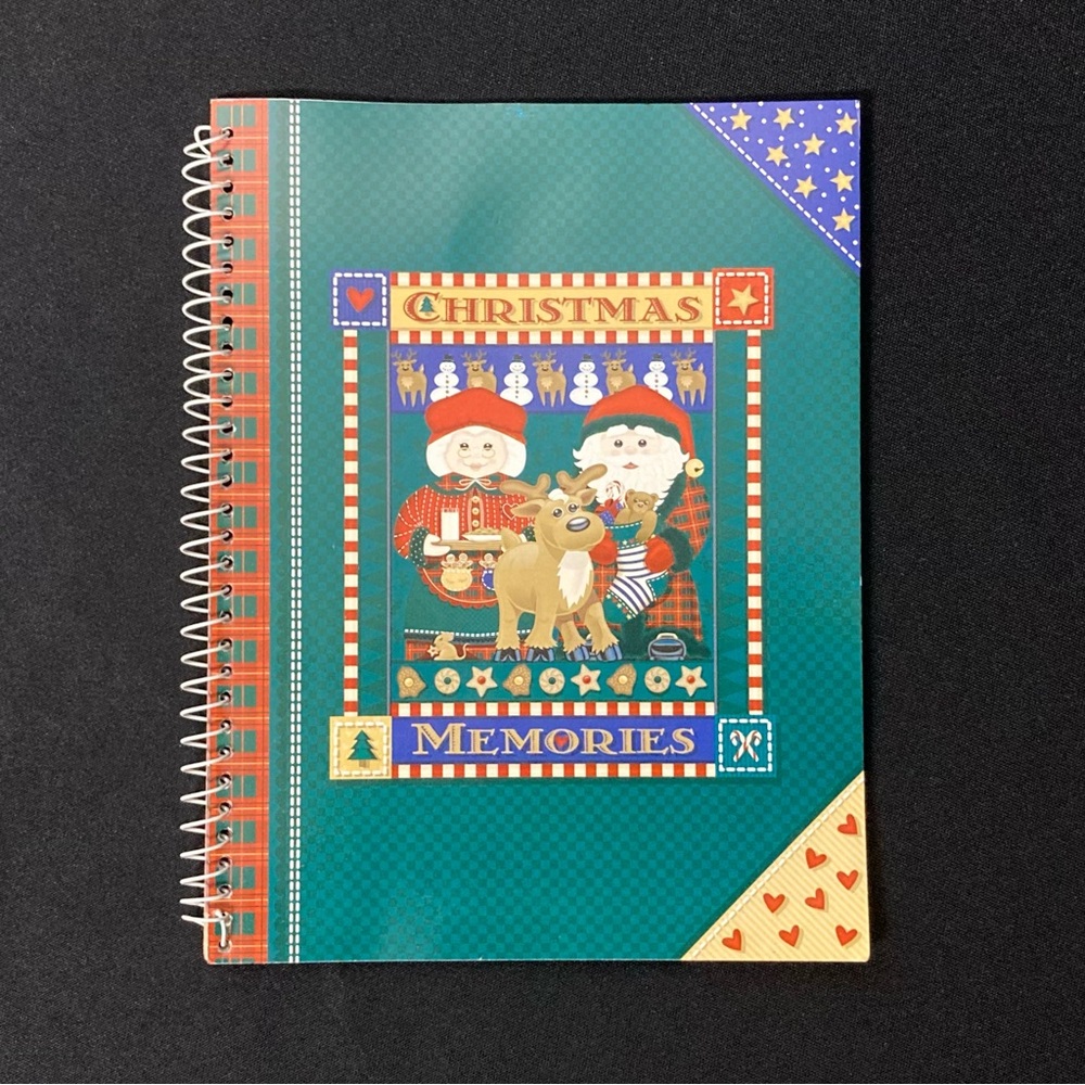 💘 Vintage Christmas Memories Spiral Bound Yearly Journal